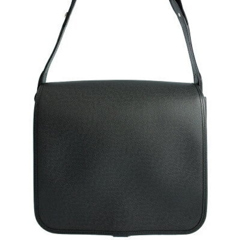 Louis Vuitton Taiga rei Shoulder Bag